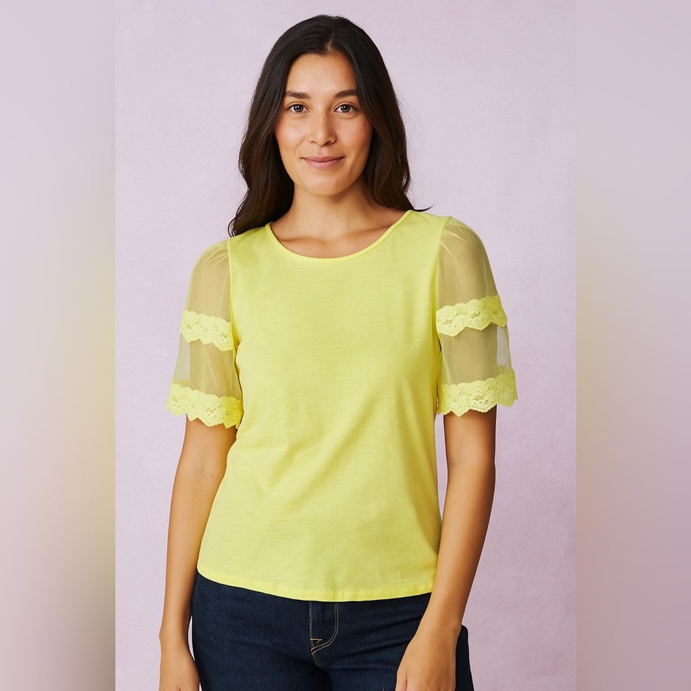 By design Women’s Lemon Verbena Top Lace Mesh Flutter Sleeve Blouse Size Medium